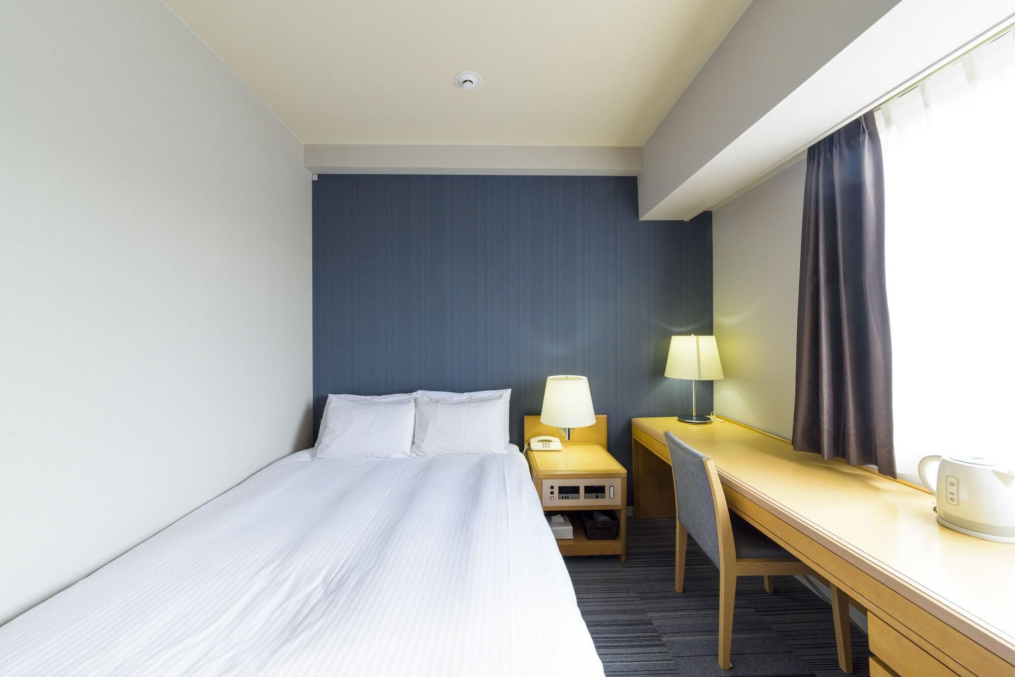 Surestay Plus Hotel By Best Western Shin-Osaka Exterior foto