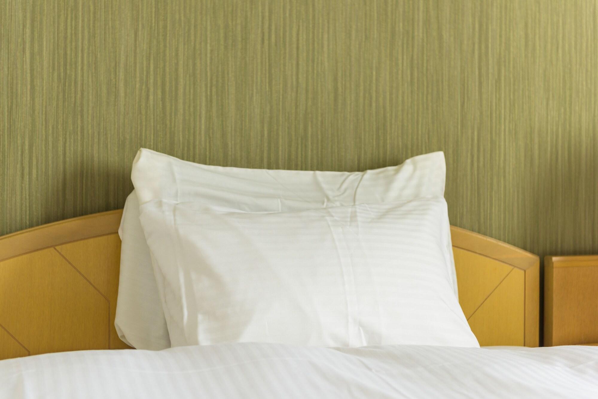 Surestay Plus Hotel By Best Western Shin-Osaka Exterior foto