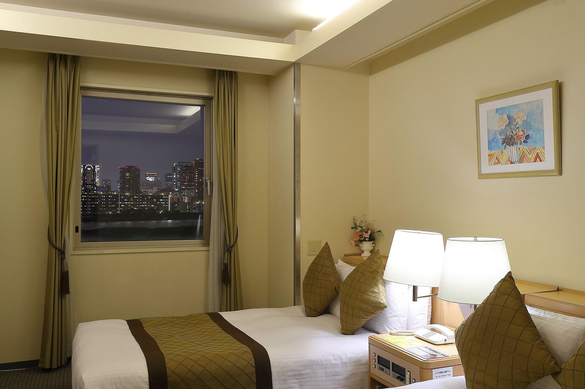 Surestay Plus Hotel By Best Western Shin-Osaka Exterior foto